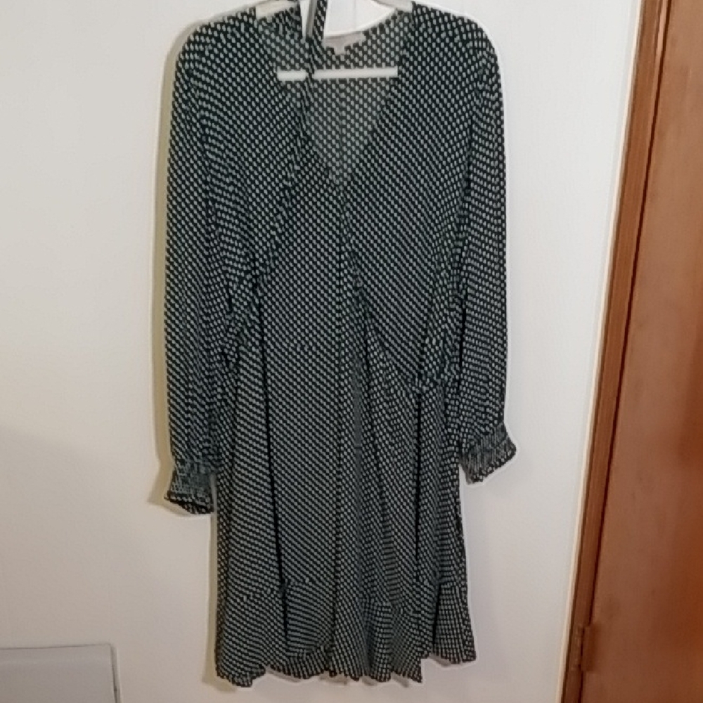 LOFT Sz 18 Green White Polka Dot Long Sleeve Wrap Dress